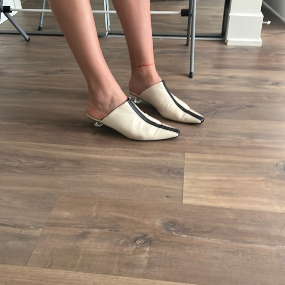 Unique mules - Picture 1 of 2